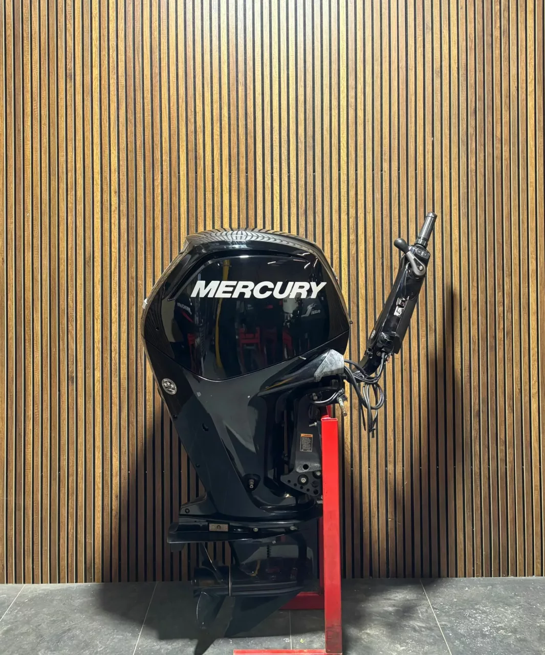 mercury-100-pk-efi-69237-1065x1280-2.webp 2018 Mercury 100 HP EFI outboard engine. - Image 1