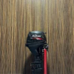 2015 Suzuki 25 HP EFI outboard engine.
