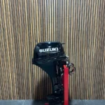 Suzuki DF15ARL outboard engine.